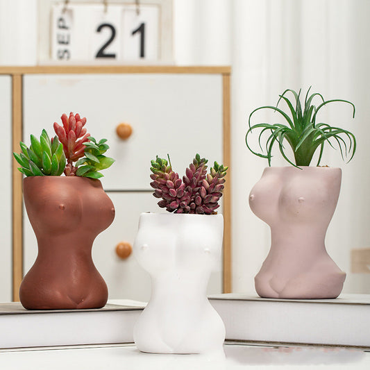 Women's Silhouette Planter